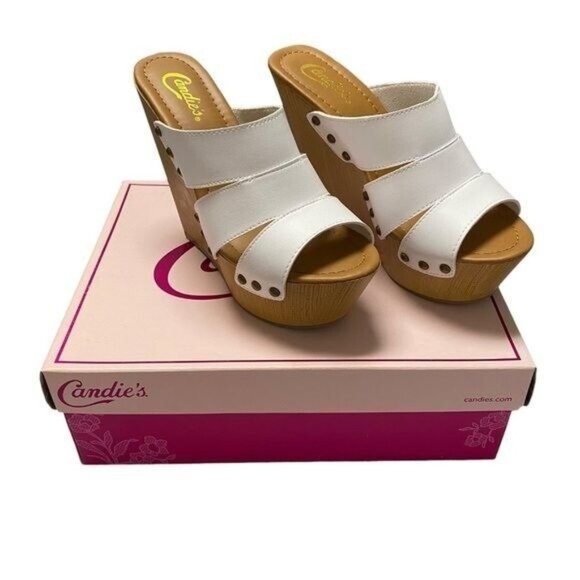 Candie's Shoes - Candie’s Women’s Platform Wedge Sandals Cawendy White Size 7.5 90s Y2K NIB